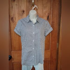 Liz Claiborne Black‎ and White Geometric Shirt